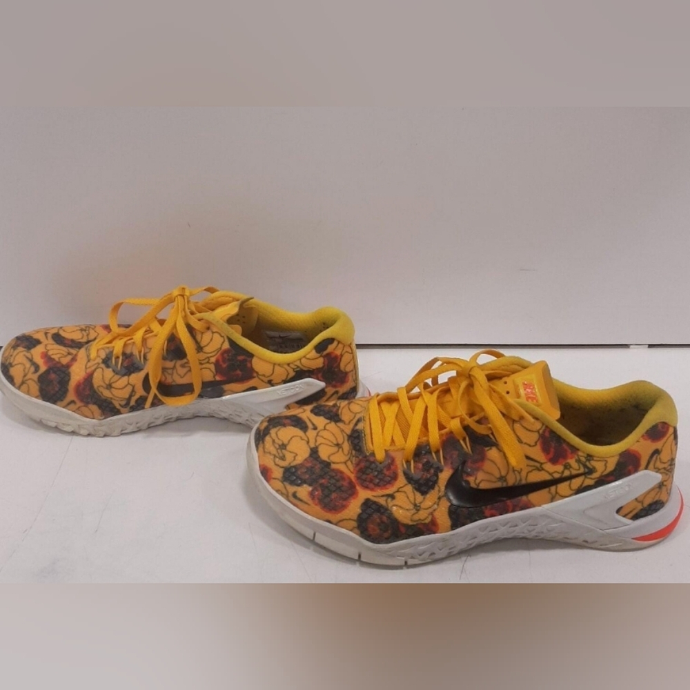 Nike Metcon 4 XD Premium 'Floral Print' Sneakers Wmn's Size 9 MSRP $140 - Picture 5 of 9
